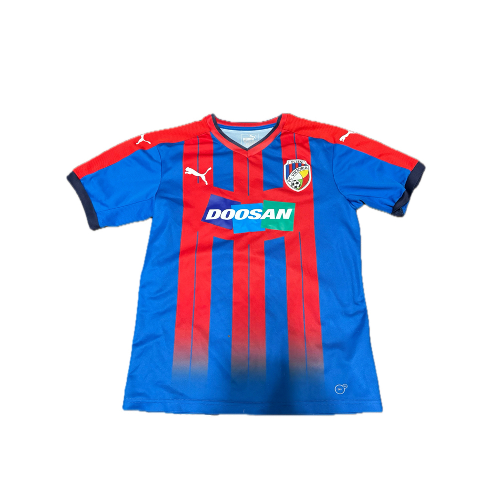 Viktoria plzen jersey puma